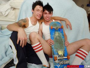 Cute twink couple help us bang some twink ass 01 Ripped Muscle Bodybuilder Strips Naked and Strokes His Big Hard Cock photo image1 300x225 - Andrew Collins, Donny Forza and Ryan Keene